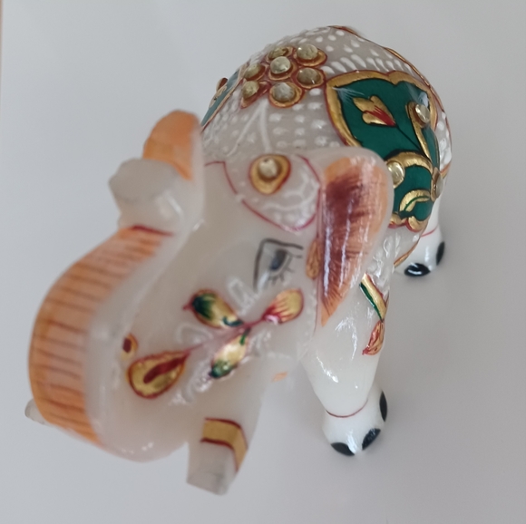 Marble Elephant Hand Crafted - Picture 12 of 16